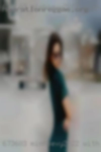 Minhsexy2022 with open pussy